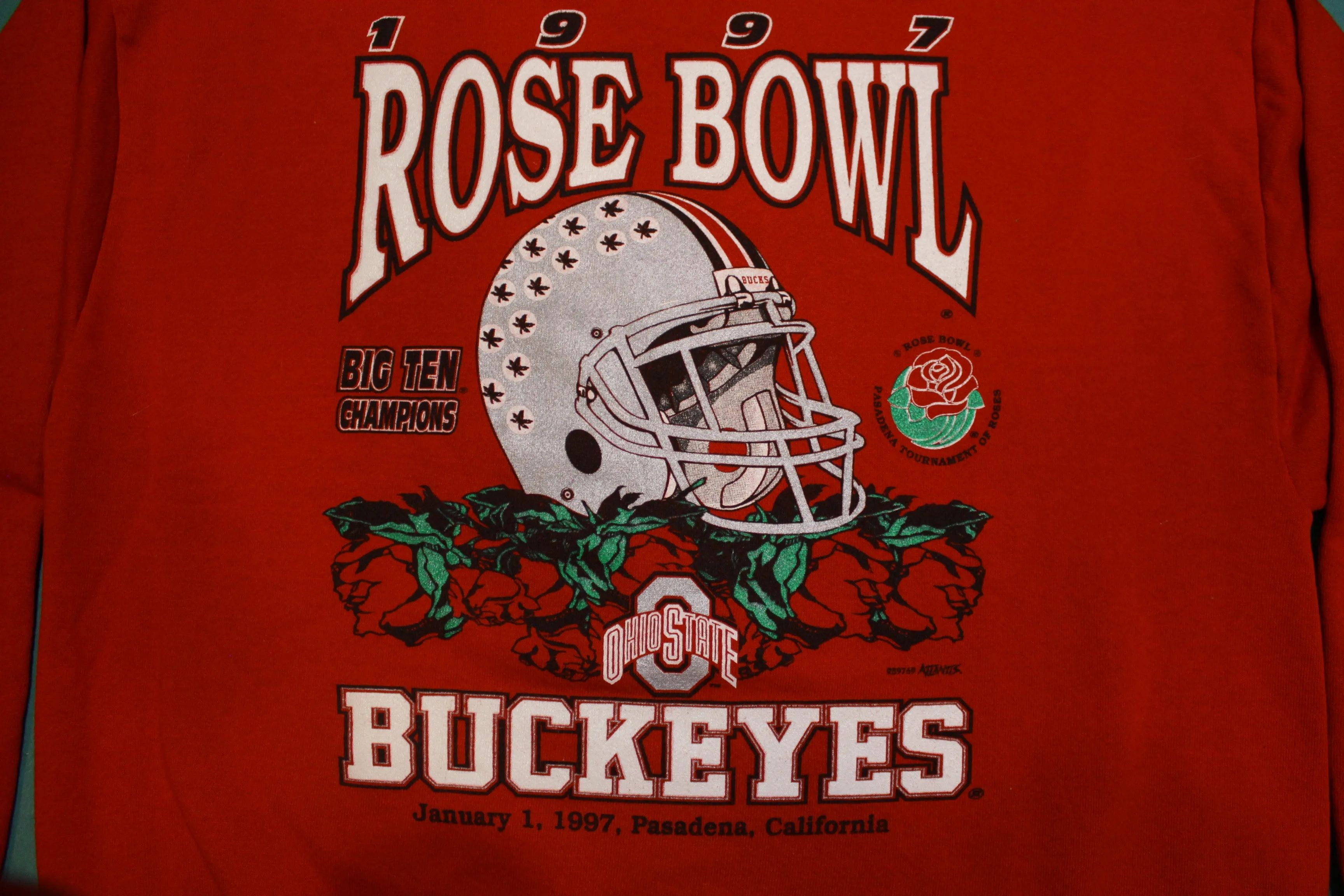 1997 Rose Bowl Big Ten Champions Ohio State Buckeyes USA 90's Vintage Sweatshirt