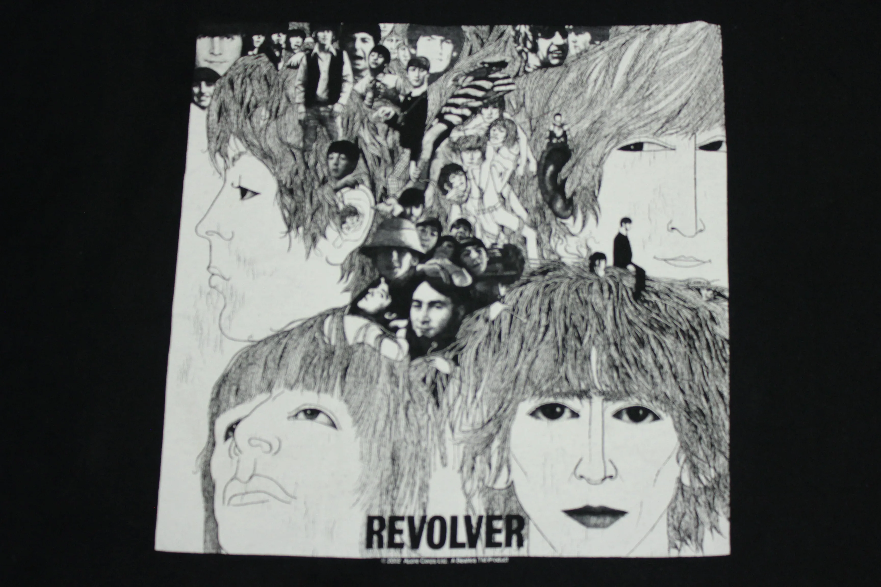 Beatles Revolver 2002 Collage Apple Corps Lennon McCartney T-Shirt