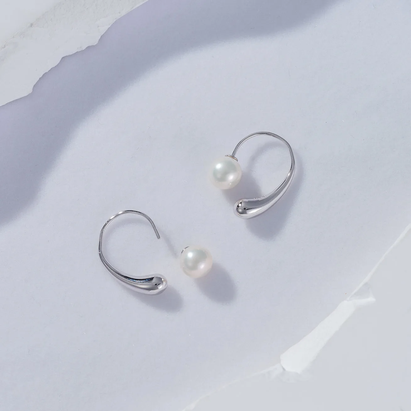 Freshwater Pearl Earrings WE00586 | FLUID