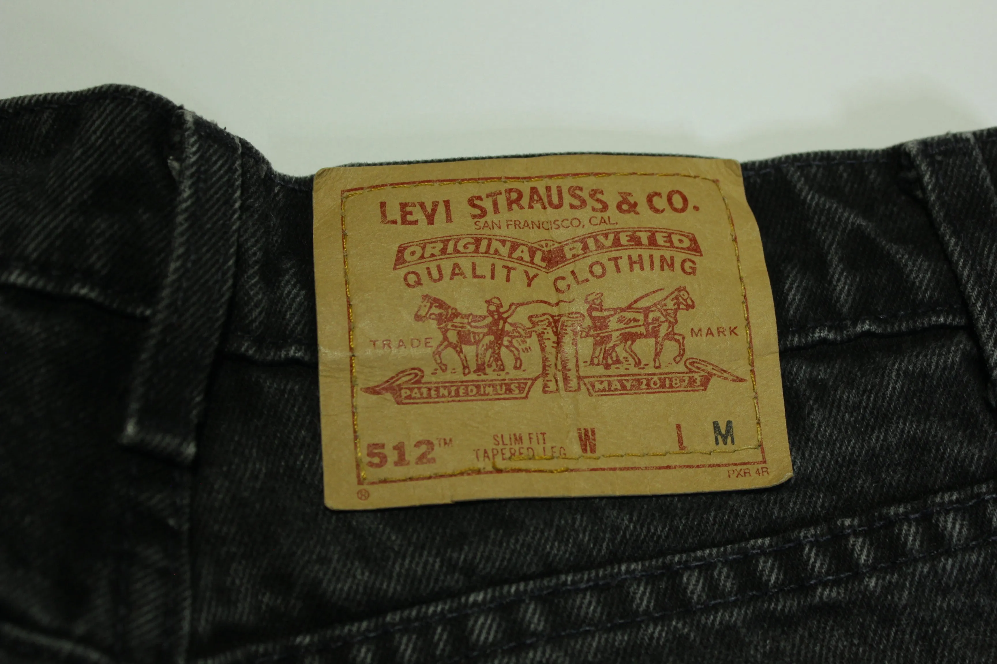 Levis 512 Vintage 90's High Rise Tapered Leg Slim Fit Denim Mom Jeans