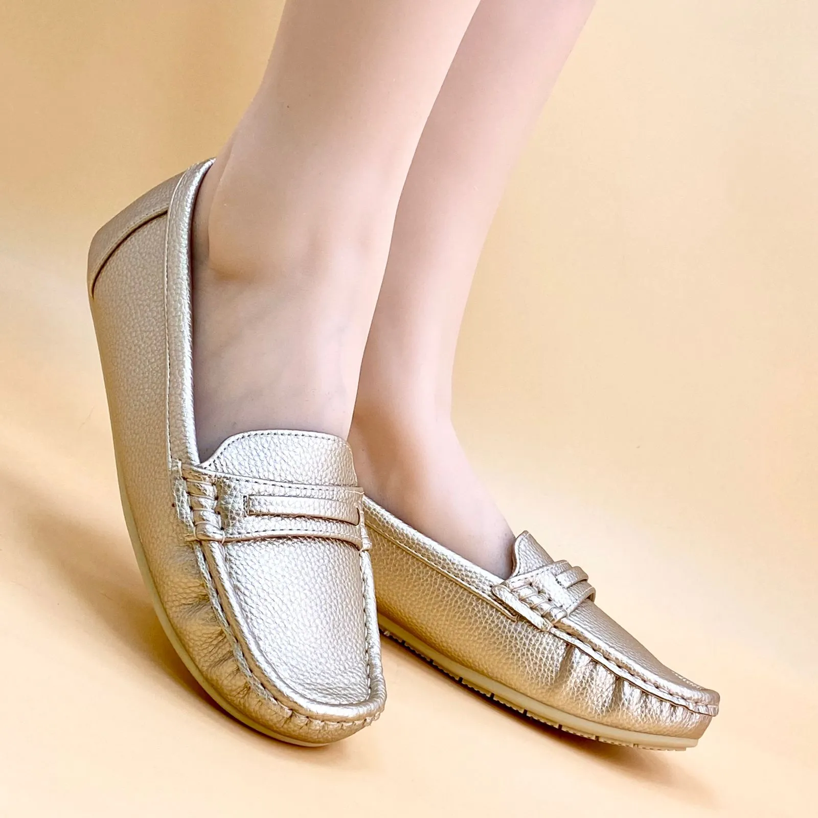 NEW , WOMEN SHOES W678