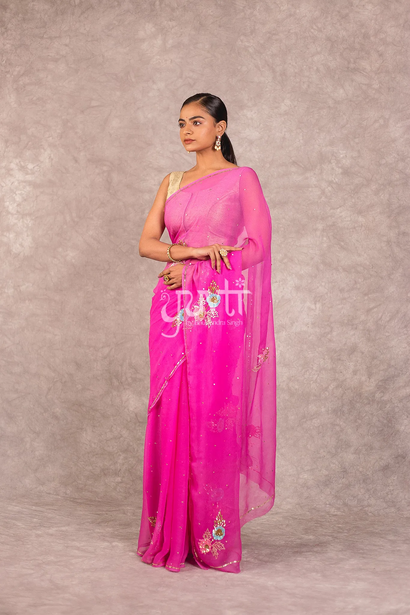 Pink Chiffon Saree