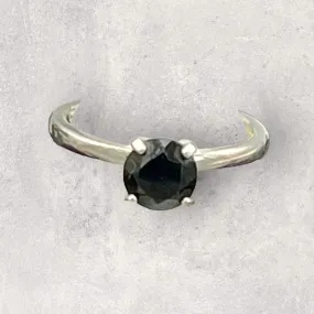 Sterling silver Black Spinel gemstone Ring