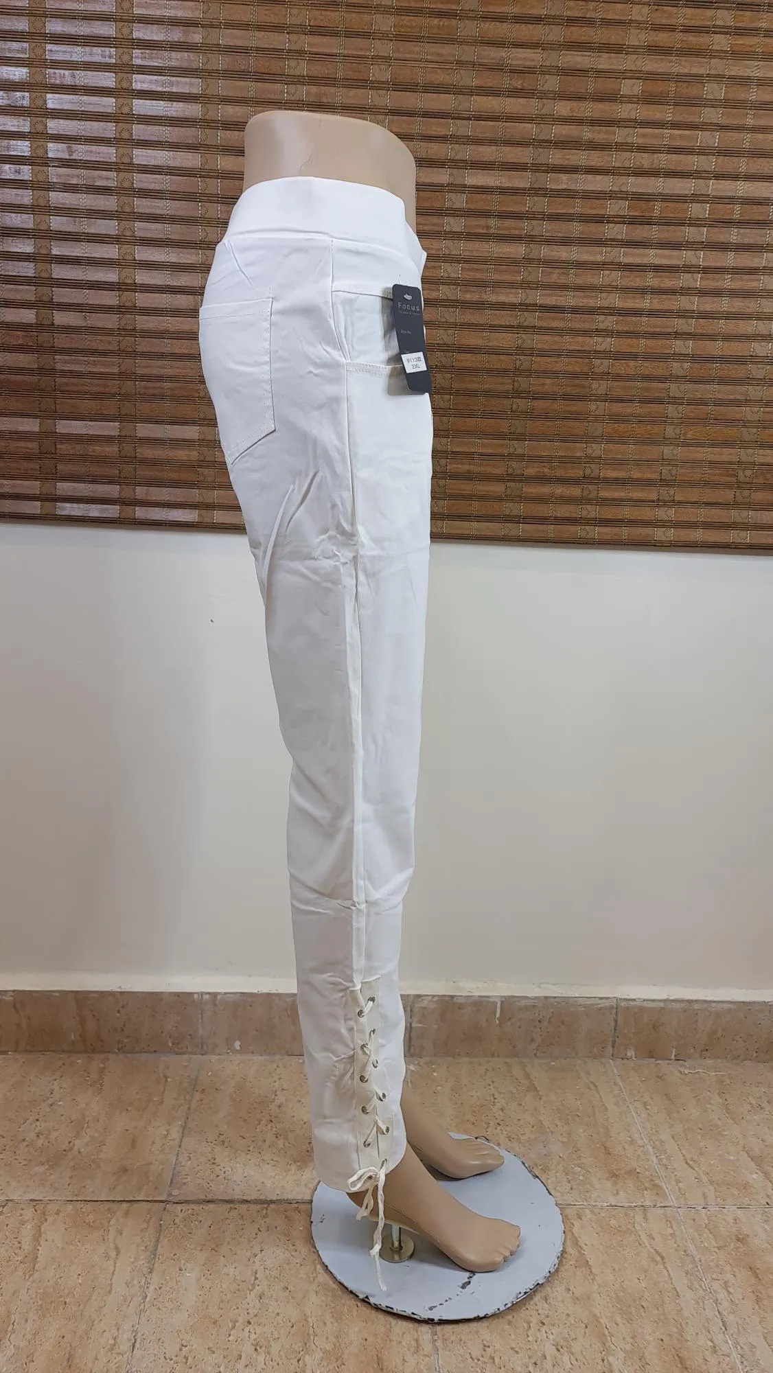 Style On Stretchable Pants