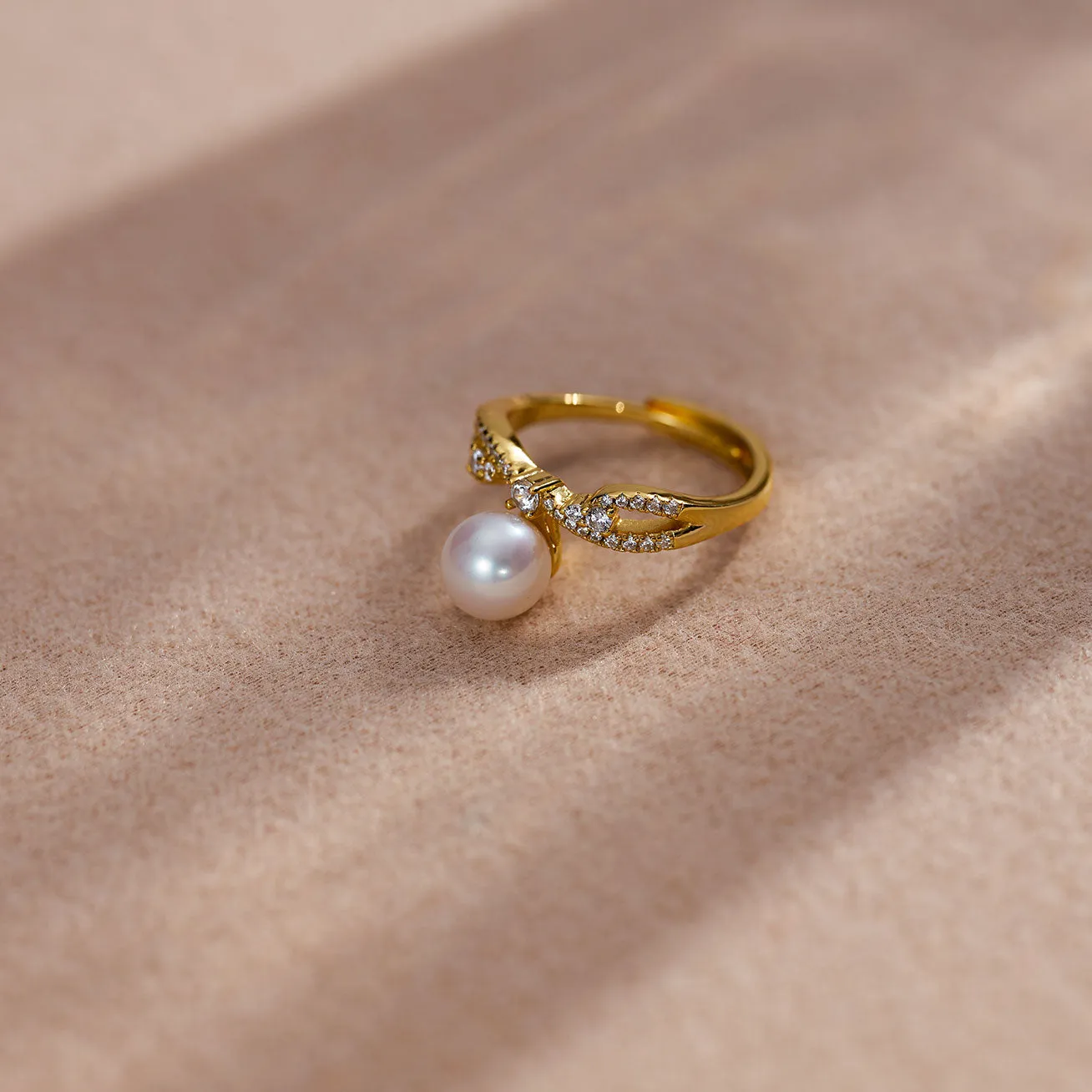 Top Grade Freshwater Pearl Ring WR00267 | STARRY