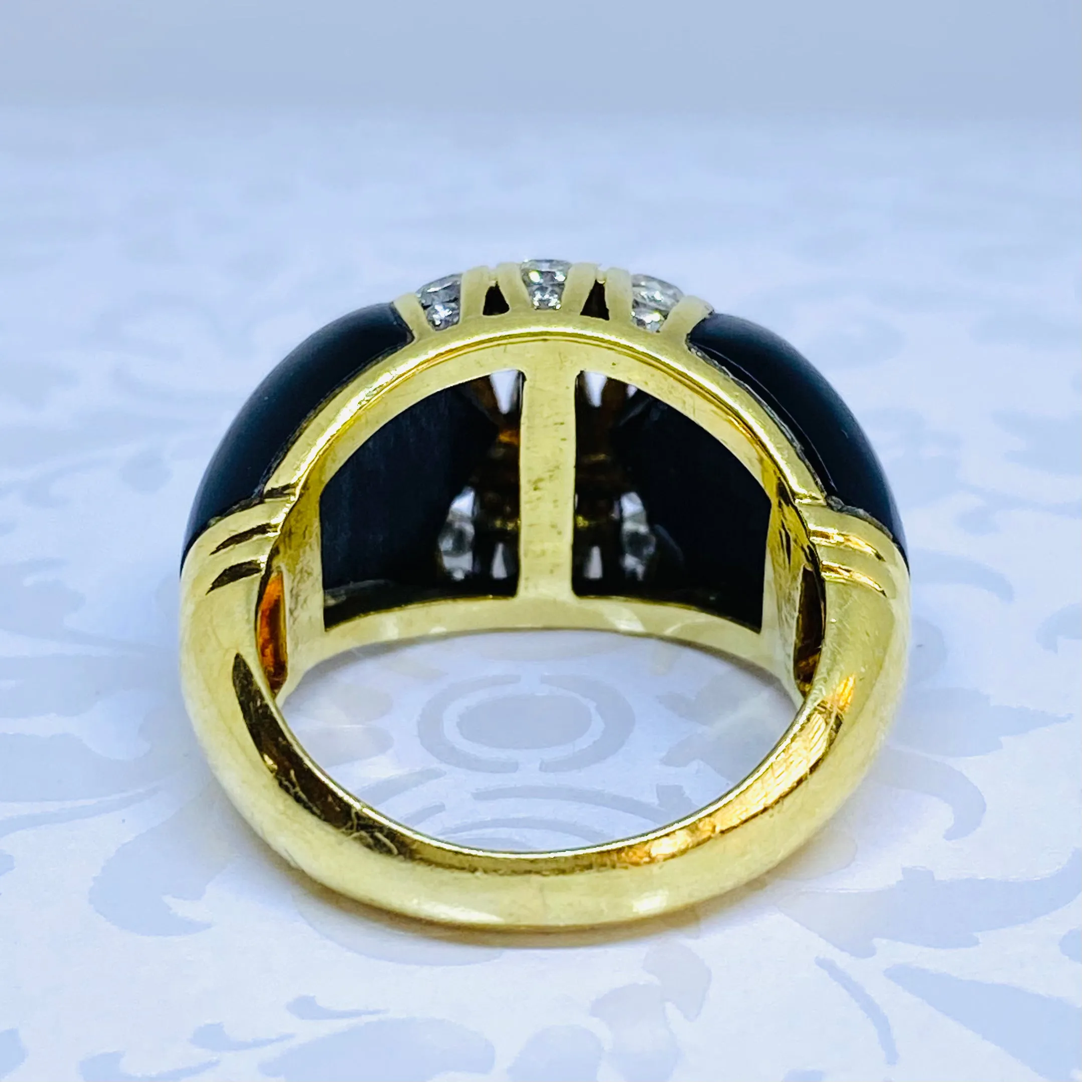 Vintage 18K Yellow Gold Black Onyx and Diamond Dome Ring